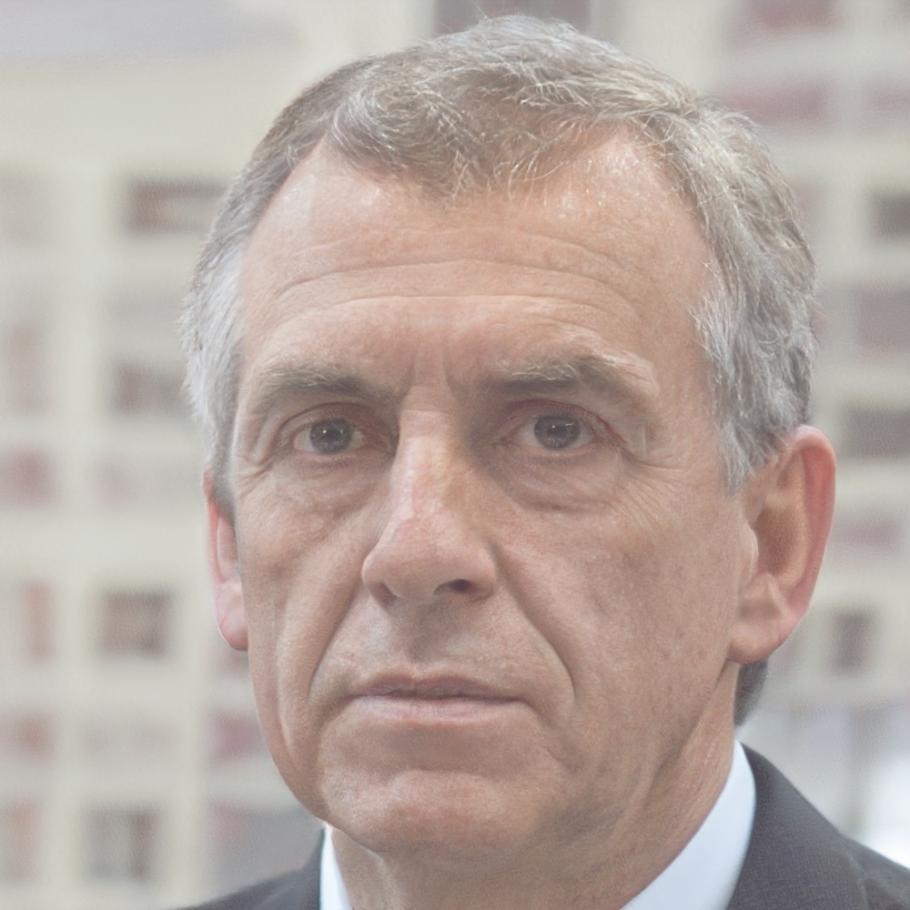 Retrato de Bienvenido Salgado